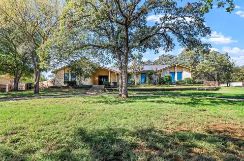 120 Cedarcrest Ln, Double Oak, TX 75077