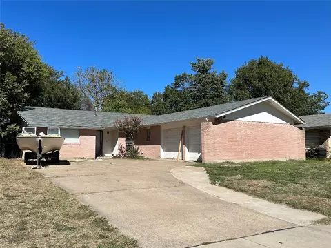 4233 Justice Ln, Garland, TX 75042