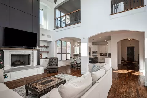 5210 Goodwin Ave, Dallas, TX 75206