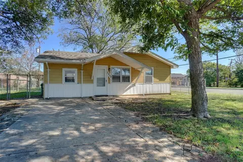 3800 Atlas Dr, Denton, TX 76209