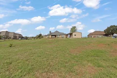 116 Spring Meadow Dr, Springtown, TX 76082 photo 40