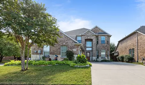 1332 Shalimar Dr, Fort Worth, TX 76131