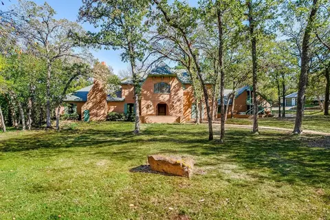 2811 Carmel St, Denton, TX 76205
