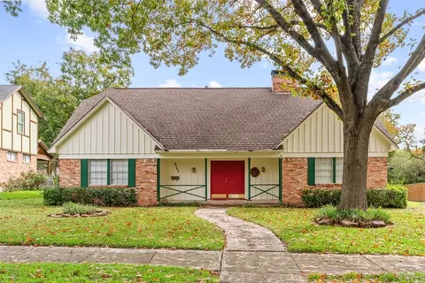9342 Springwater Dr, Dallas, TX 75228