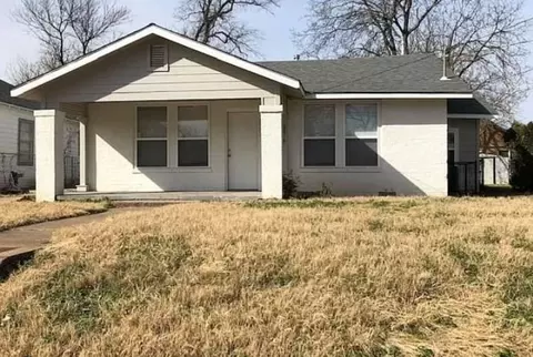 2619 Lobdell St, Dallas, TX 75215