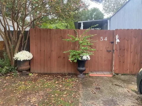 54 Kelly Cir, Euless, TX 76040