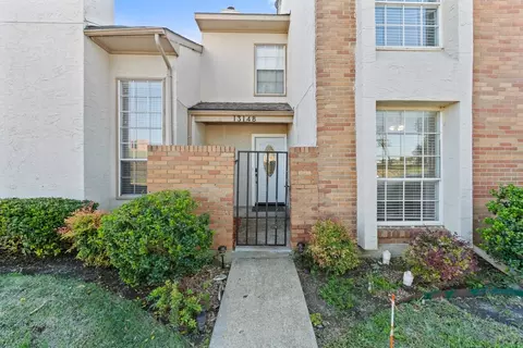 13148 Woodbend Ln, Dallas, TX 75243