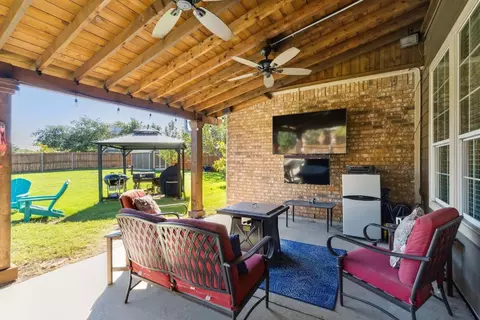 302 Amis Ct, Rockwall, TX 75087