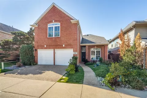 3814 Azure Ln, Addison, TX 75001