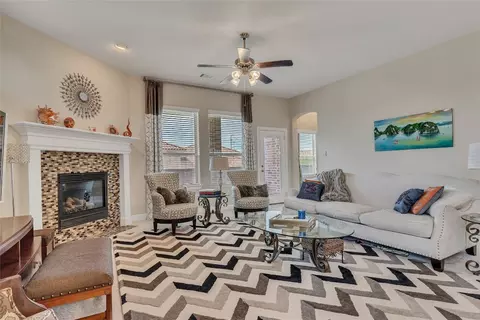 6718 Capistrano St, Irving, TX 75039 photo 13