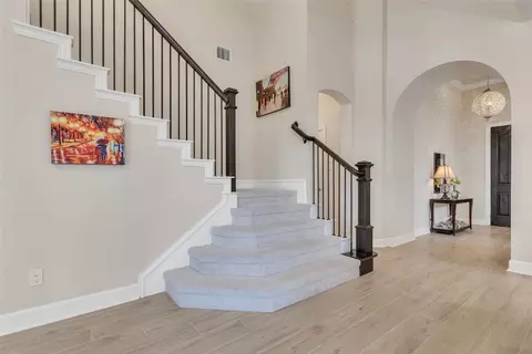 6718 Capistrano St, Irving, TX 75039 photo 7