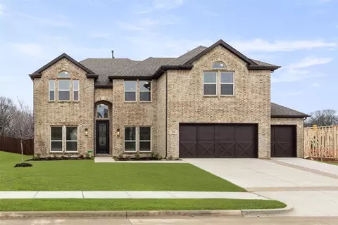 2810 White Plains Dr, Midlothian, TX 76065