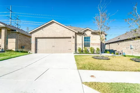 8825 Timber Gulch Dr, Fort Worth, TX 76179