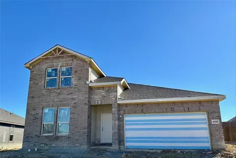8205 Tomcat Trl, Godley, TX 76044