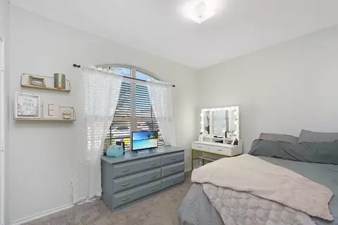 5120 Mountain View Dr, Krum, TX 76249 photo 6