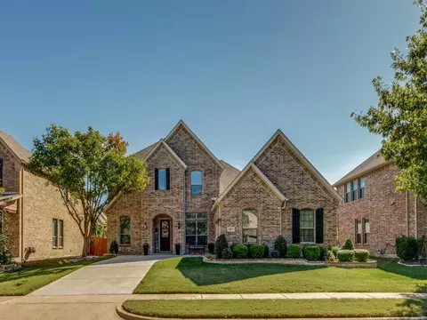 2812 Independence Dr, Melissa, TX 75454