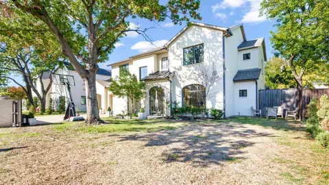 4019 Clover Ln, Dallas, TX 75220