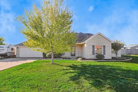 635 Cross Fence Dr, Lowry Crossing, TX 75069