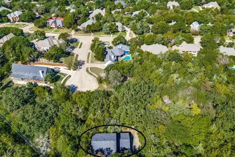 924 Oak Shadow Ct, Cedar Hill, TX 75104