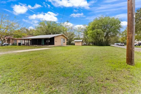 200 Lipscomb St, Cleburne, TX 76031 photo 7