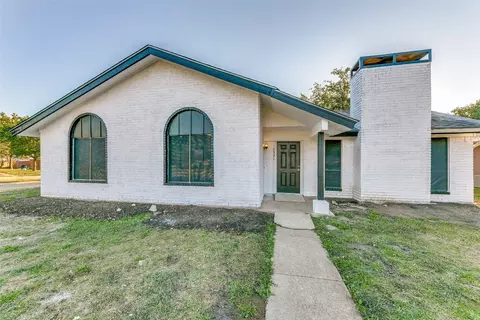 3521 Brook Glen Dr, Garland, TX 75044