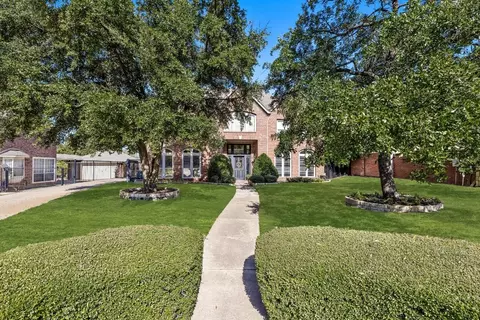 672 W Peninsula Dr, Coppell, TX 75019