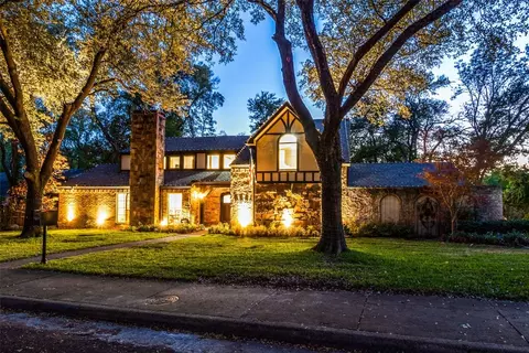 8929 Meadowknoll Dr, Dallas, TX 75243