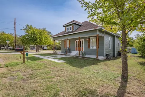 608 E Marrion St, Itasca, TX 76055 photo 2