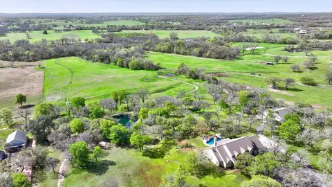 4400 E Bankhead Hwy, Hudson Oaks, TX 76087