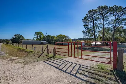 15015 Mitchell Bend Ct, Granbury, TX 76048