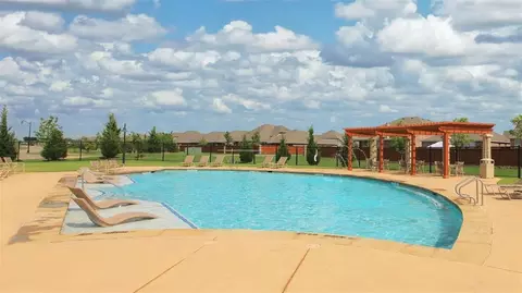 Exterior - 1611 Crestfallen Dr, Forney, TX 75126 photo 4 of 4