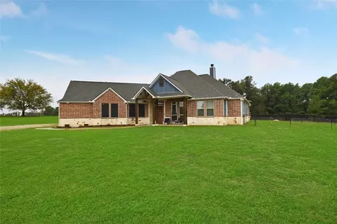 11247 County Road 4102, Lindale, TX 75771