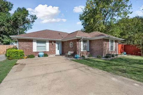 108 Havner St, Corsicana, TX 75110