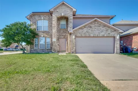7338 Tree Ridge Ct, Fort Worth, TX 76133