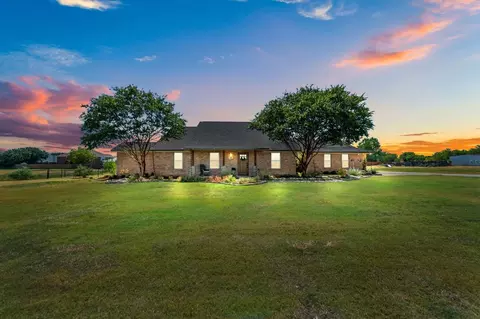 3510 Lakeway Dr, St Paul, TX 75098