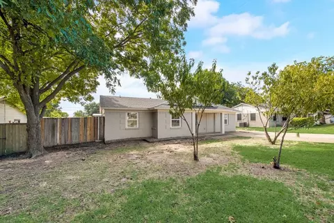 408 W Grubb Dr, Mesquite, TX 75149