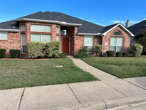 1030 Mansfield Ln, Duncanville, TX 75137