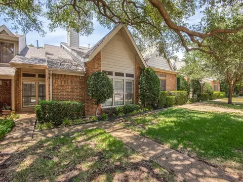 2521 Stanford Ct, Carrollton, TX 75006