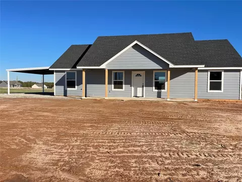 961 Erwin Rd, Poolville, TX 76487
