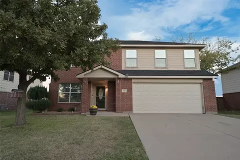 116 Palomino Ln, Krum, TX 76249