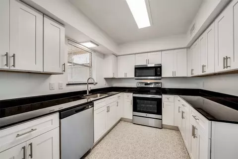 5804 Milton St #101, Dallas, TX 75206