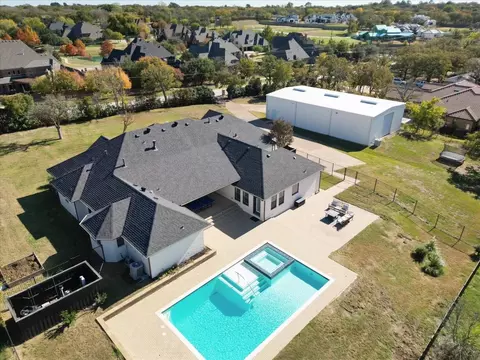 13297 Roanoke Rd, Westlake, TX 76262