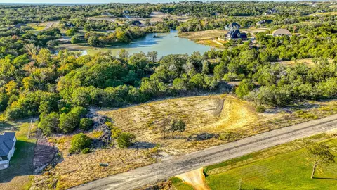 2028 Little Valley Ct, Weatherford, TX 76087