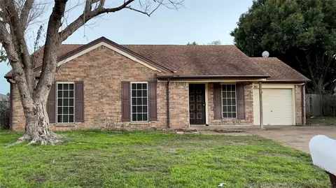 3301 Highlawn Ter, Fort Worth, TX 76133
