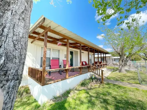 5358 Lakeshore Dr, Graham, TX 76450
