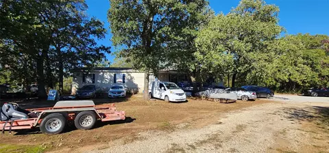 8128 E Mckinney St, Denton, TX 76208