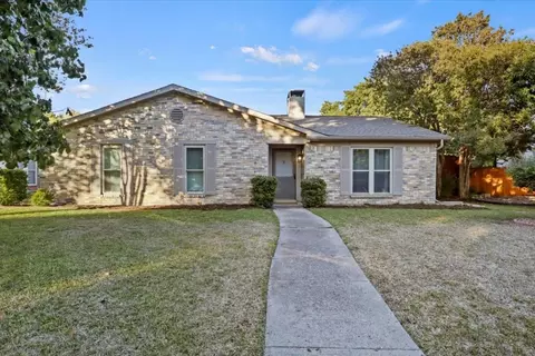 2809 Charter Oak Dr, Plano, TX 75074