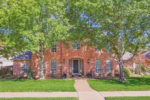 3328 Lexington Ave, Grapevine, TX 76051