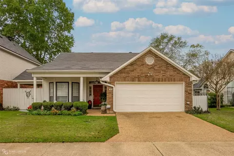 542 Red Baron Dr, Shreveport, LA 71115