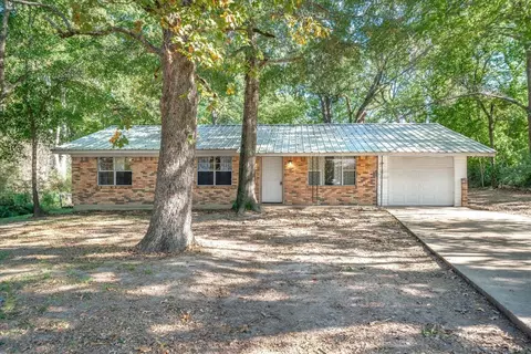 1140 Clay St, Canton, TX 75103